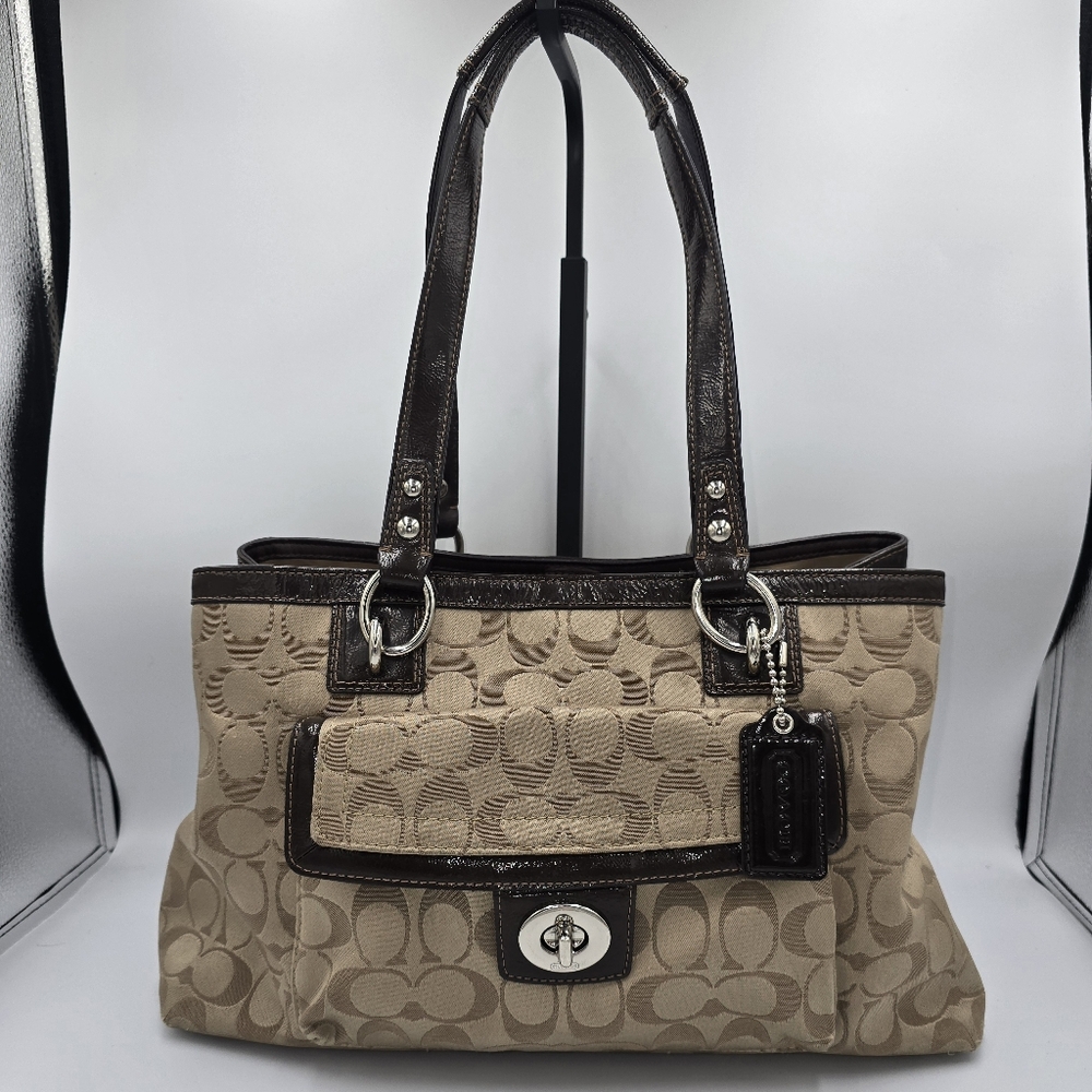 COACH F19043 Penelope Khaki Signature Sateen Handbag Purse Brown Patent Leather*